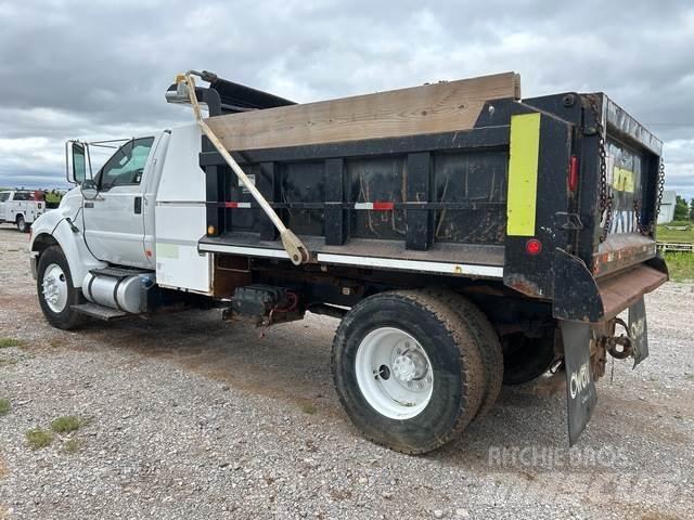 Ford F-750 Tippbil