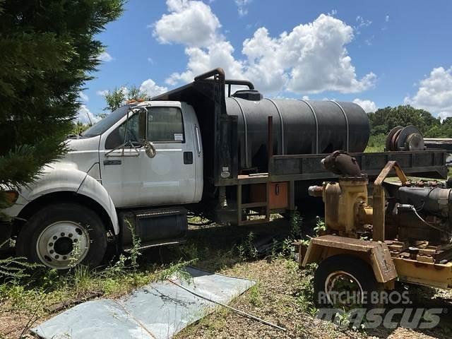 Ford F-750 Anlegg - Annet