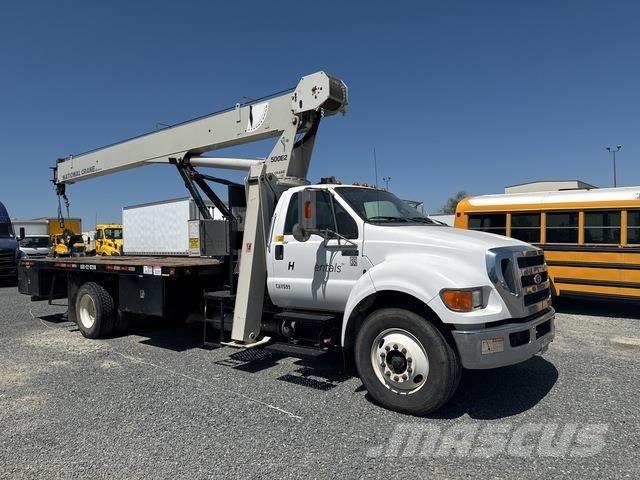 Ford F-750 Andre lastebiler