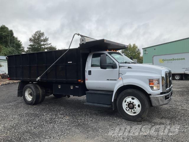 Ford F-750 Tippbil