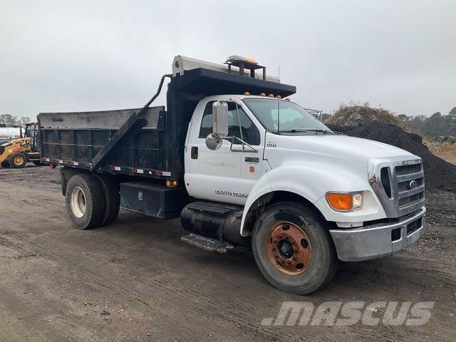 Ford F-750 Tippbil