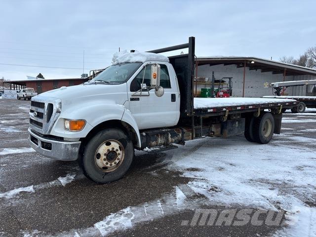 Ford F-750 Tippbil