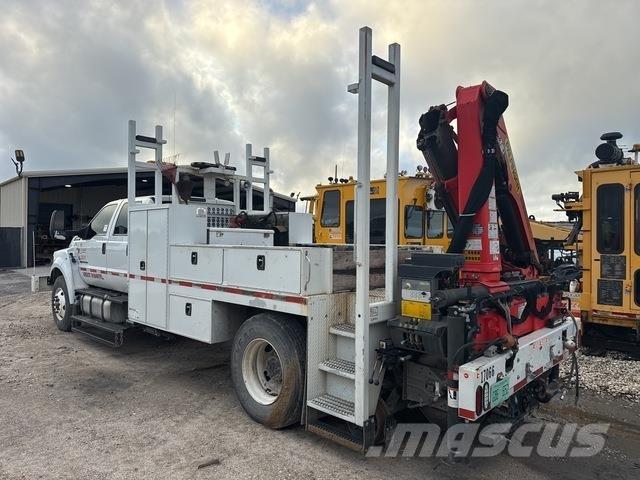 Ford F-750 XL Andre lastebiler