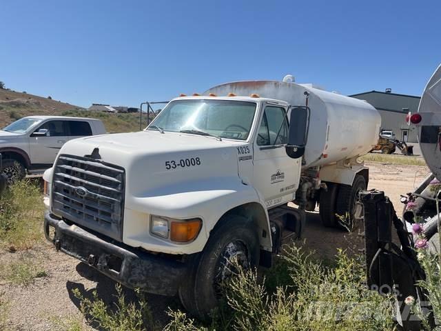 Ford F-800 Vanningsvogn for støvdemping