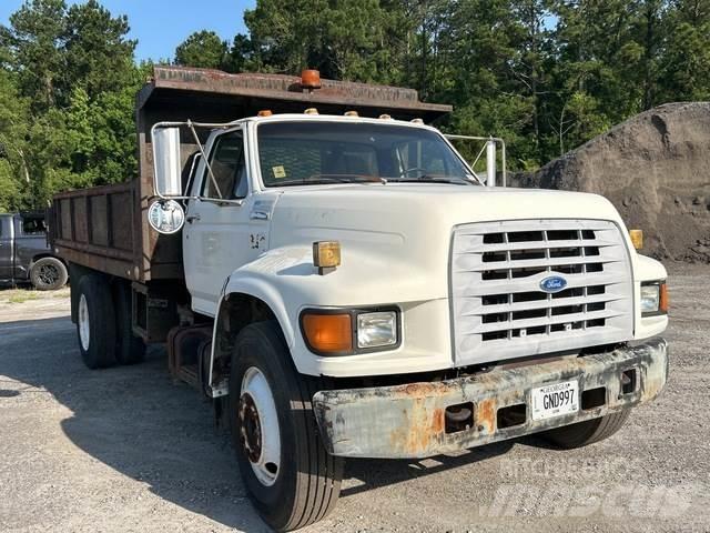 Ford F-800 Tippbil