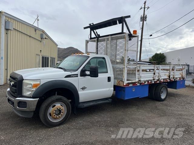Ford F450 Kommunalt / generelt kjøretøy