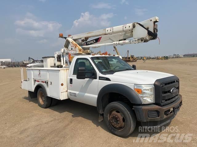 Ford F550 Bilmontert lift