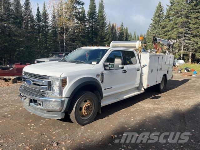 Ford F550 XLT Kommunalt / generelt kjøretøy