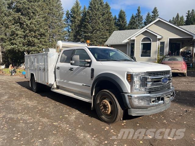 Ford F550 XLT Kommunalt / generelt kjøretøy