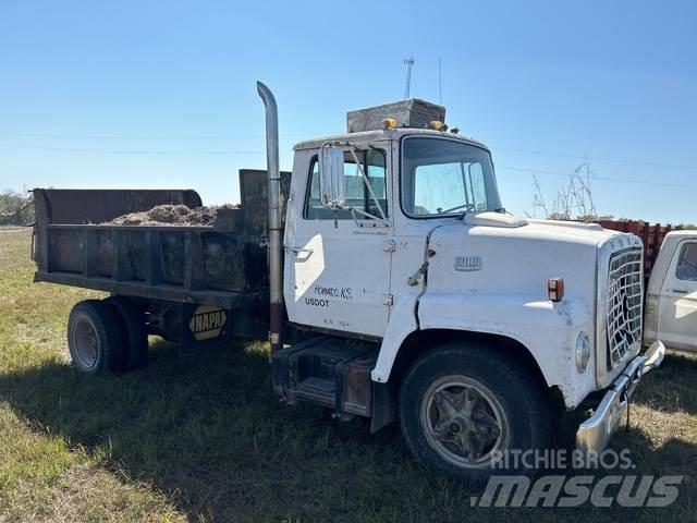 Ford F7000 Tippbil