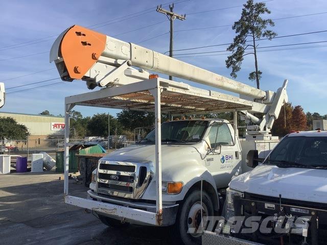 Ford F750 Bilmontert lift