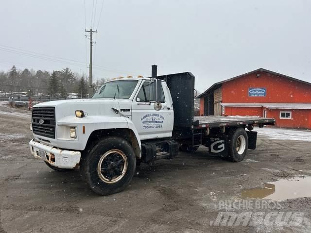 Ford F800 Tippbil