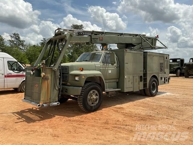 Ford F800 Anlegg - Annet