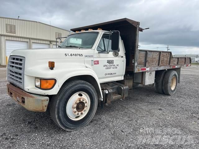 Ford F800 Tippbil