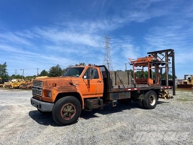 Ford F800 Kommunalt / generelt kjøretøy