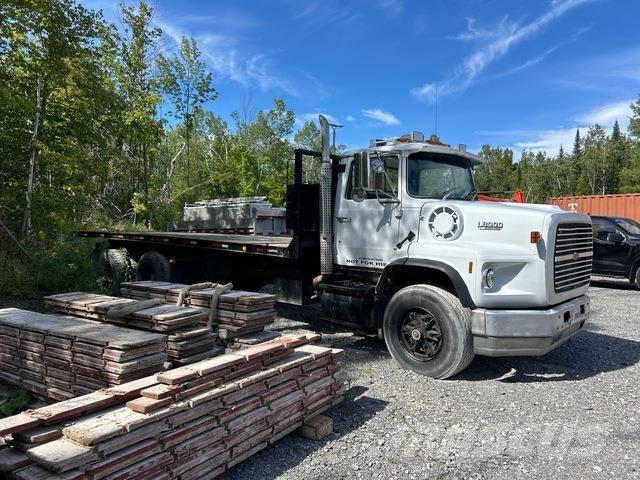 Ford L8000 Bergingsbiler