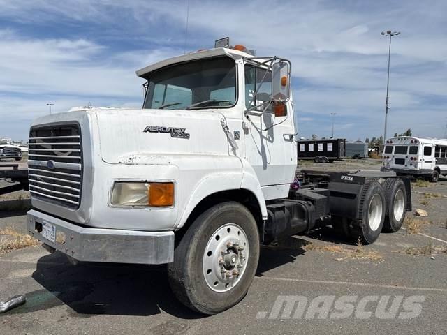 Ford L9000 Trekkvogner