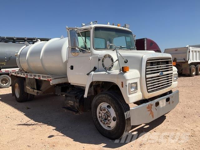 Ford LN8000F Slamsugere