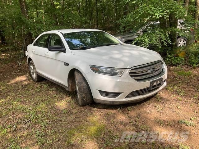 Ford Taurus Personbiler
