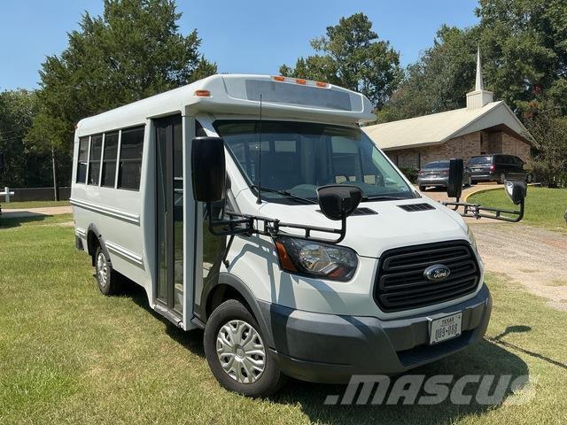 Ford Transit Minibusser