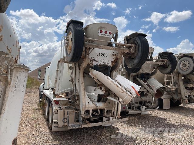 Freightliner  Andre lastebiler