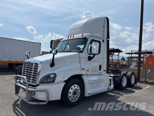 Freightliner  Trekkvogner