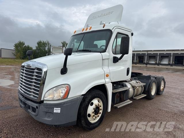 Freightliner  Trekkvogner