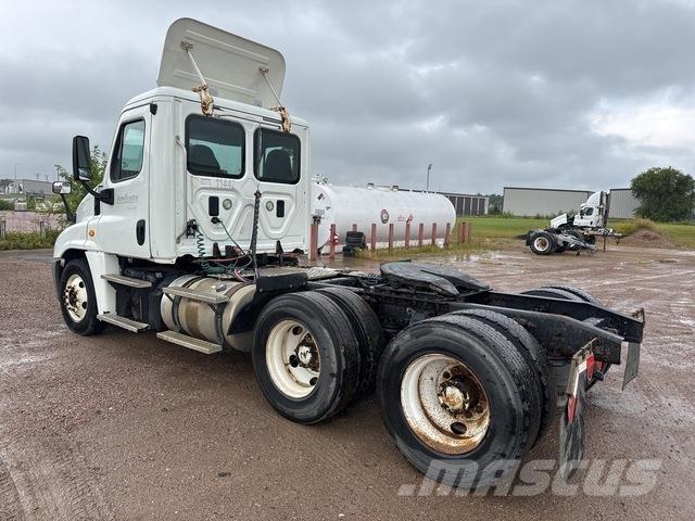 Freightliner  Trekkvogner