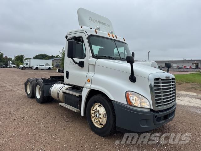 Freightliner  Trekkvogner