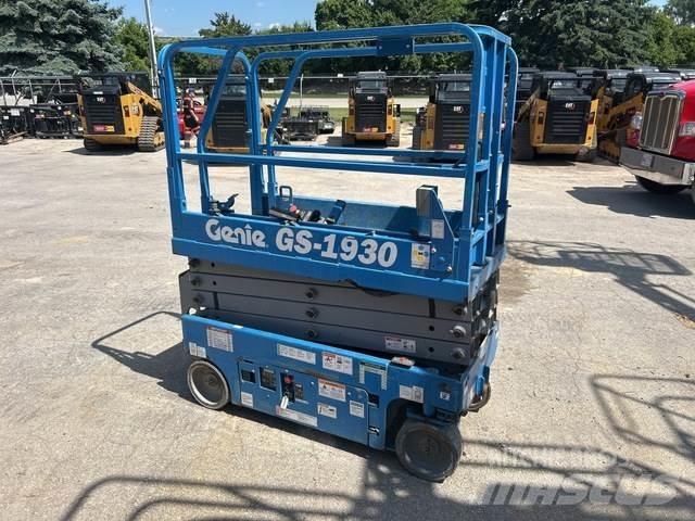 Genie 1930 Sakselifter
