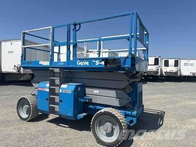 Genie GS-4390 Sakselifter