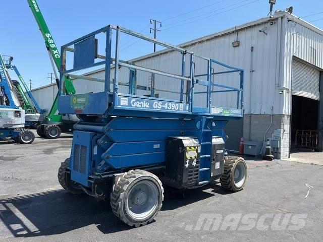 Genie GS-4390 Sakselifter