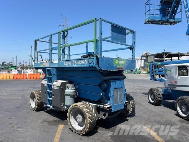 Genie GS-4390 Sakselifter