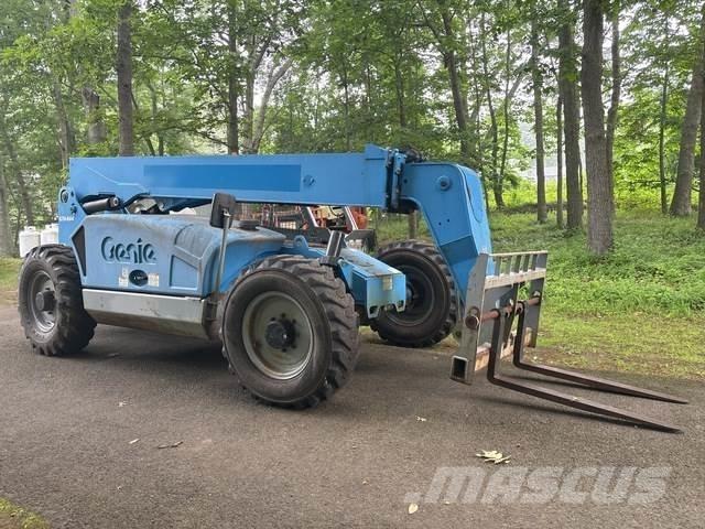 Genie GTH-844 Teleskoplastere