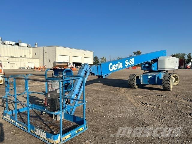 Genie S-85 Teleskop bomlifter