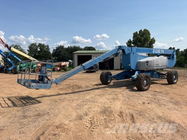 Genie Z-135 Leddede bomlifter