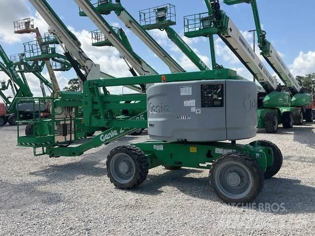 Genie Z-45/25 Leddede bomlifter