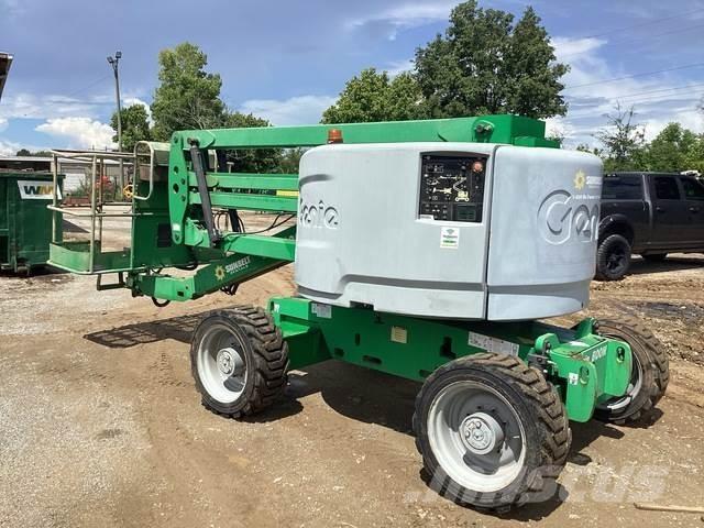 Genie Z-45/25 Leddede bomlifter