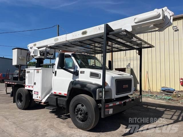 GMC C7500 Bilmontert lift