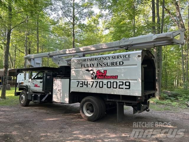 GMC C8500 Bilmontert lift