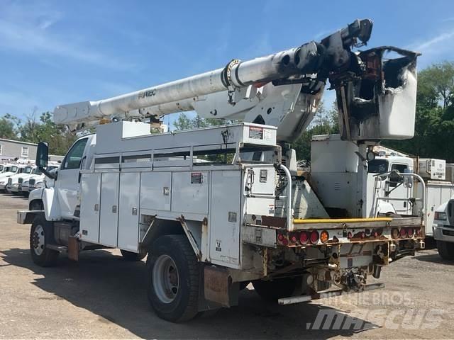 GMC C8500 Bilmontert lift