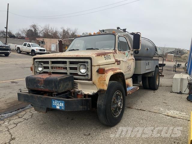 GMC C8500 Andre lastebiler