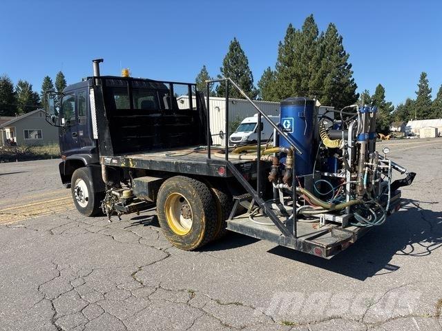 GMC T7500 Kommunalt / generelt kjøretøy