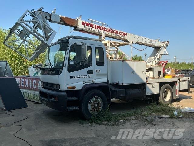 GMC T7500 Bilmontert lift