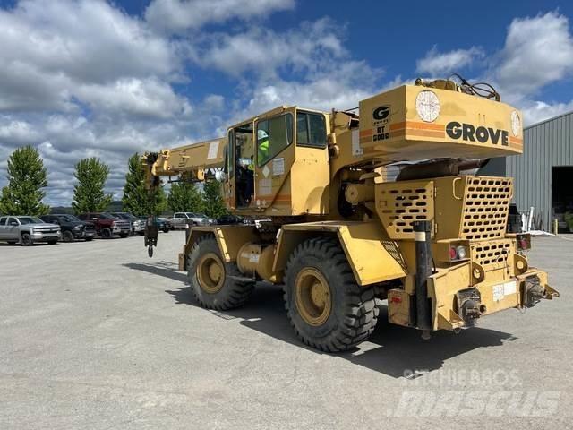 Grove RT-528C Røff terreng kraner