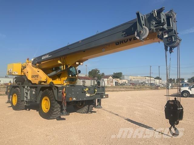 Grove RT530E-2 Røff terreng kraner