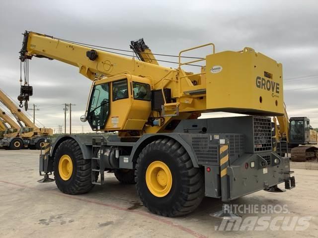 Grove RT765E-2 Røff terreng kraner