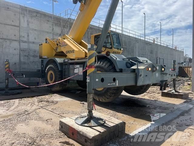 Grove RT880E Røff terreng kraner