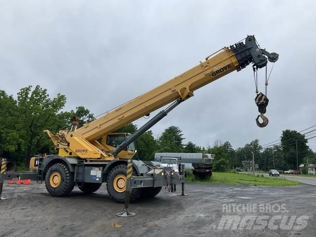 Grove RT890E Røff terreng kraner