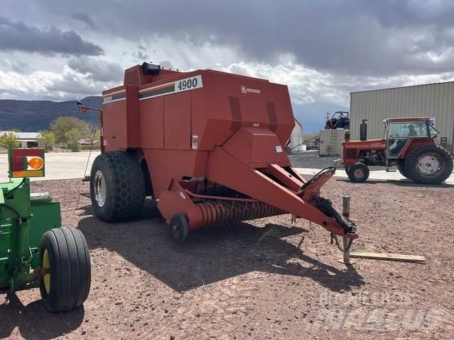 Hesston 4900 Firkantpresser
